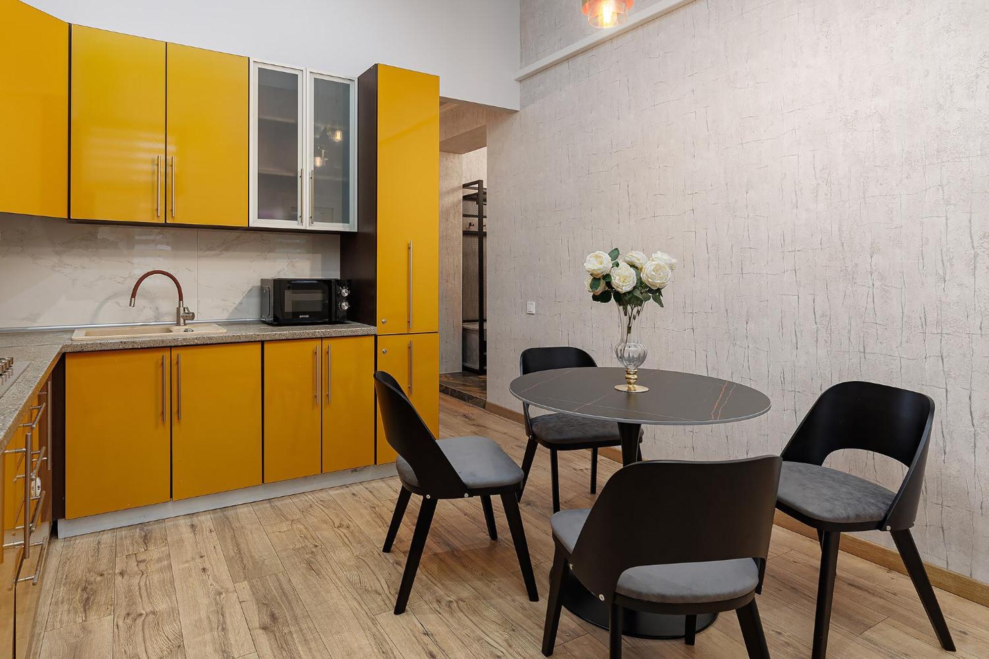 2 - Bedroom Apartments Galicia Lviv Eksteriør bilde